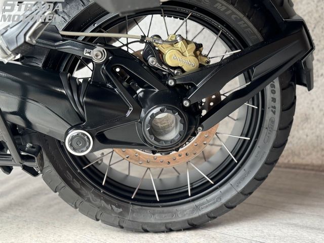 bmw - r-1250-gs-adventure