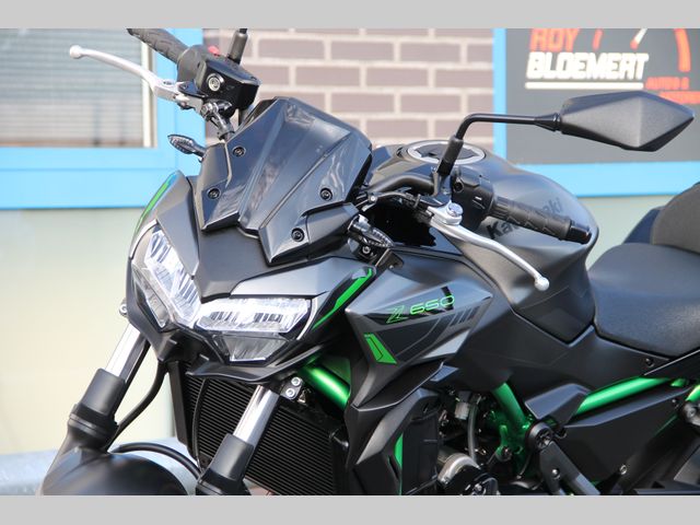 kawasaki - z650-abs