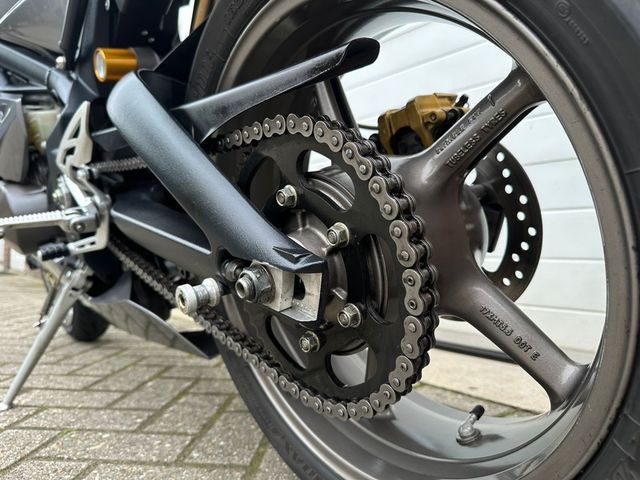 triumph - daytona-675