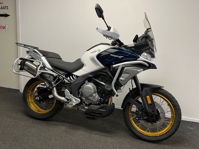 cfmoto - 700-mt-adventure