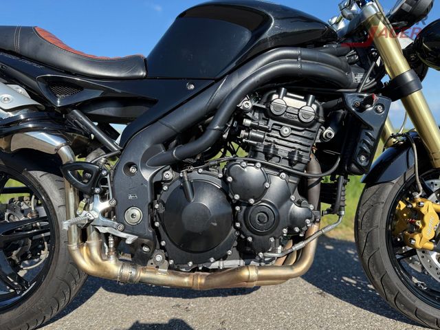 triumph - speed-triple