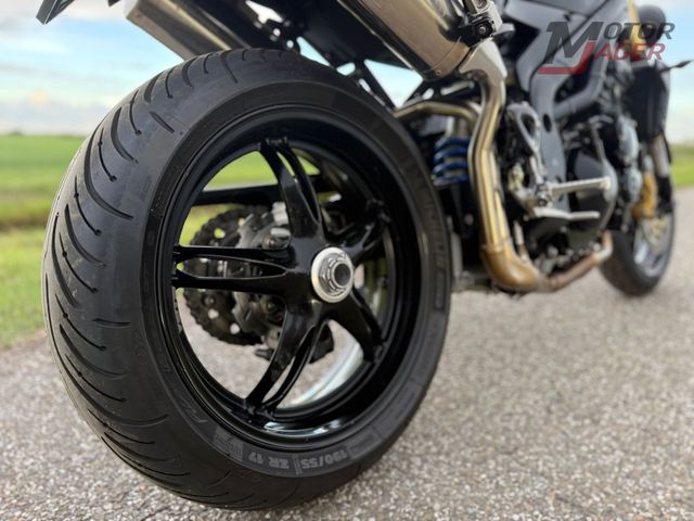 triumph - speed-triple