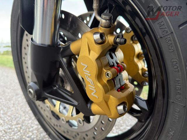 triumph - speed-triple
