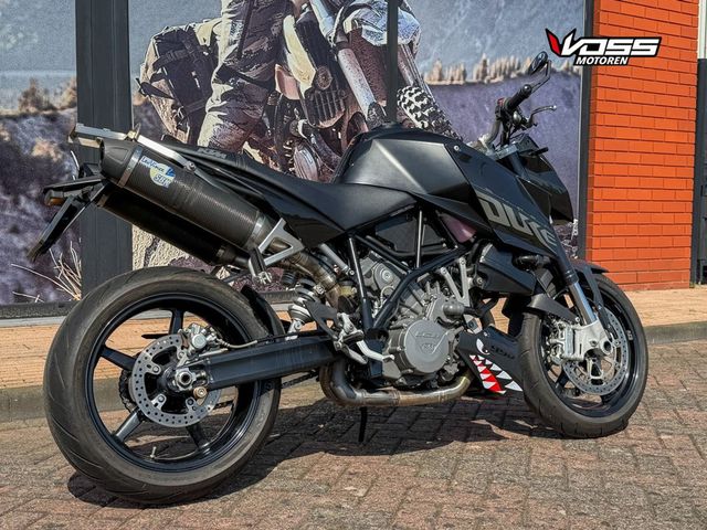 ktm - 990-super-duke