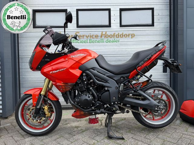 triumph - tiger-1050-abs