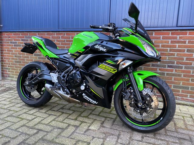 kawasaki - ninja-650-krt-edition