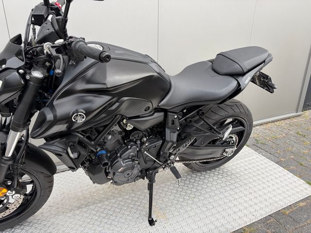 yamaha - mt-07-abs