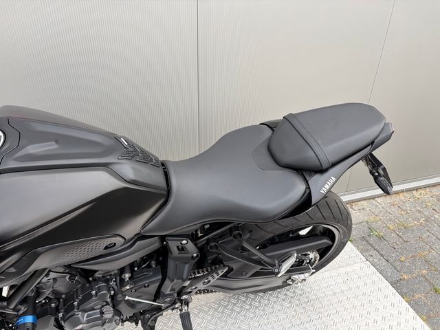 yamaha - mt-07-abs