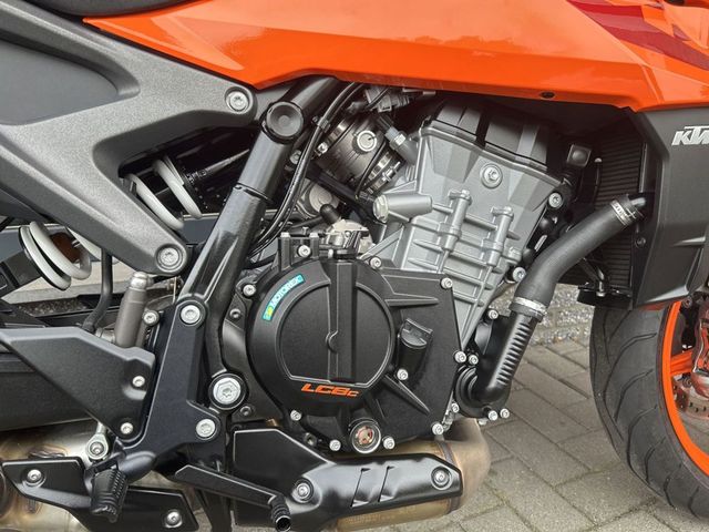 ktm - 990-duke