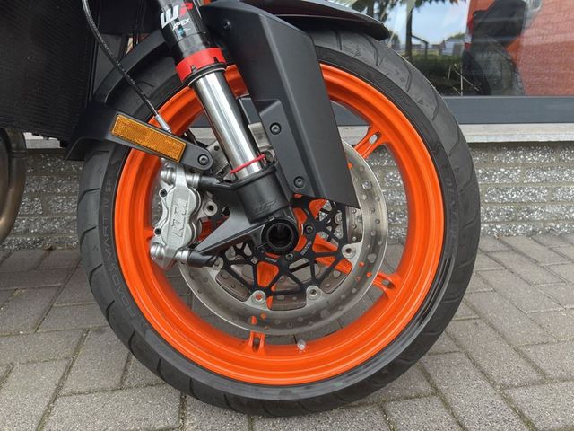 ktm - 990-duke