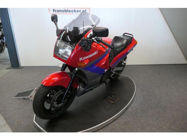 kawasaki - gpx-600-r