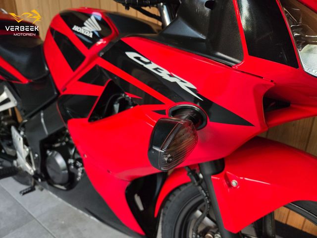 honda - cbr-125-r