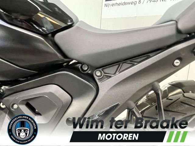 bmw - r-1300-gs