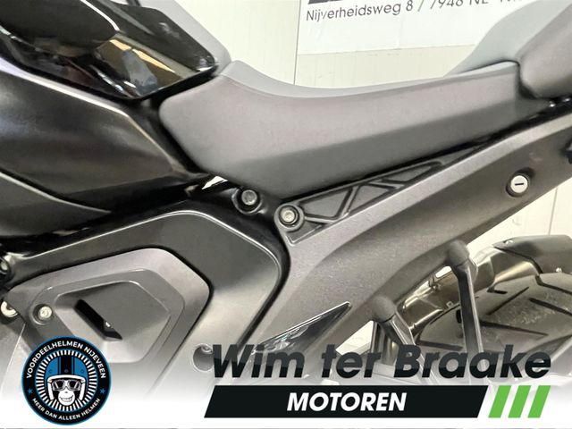 bmw - r-1300-gs