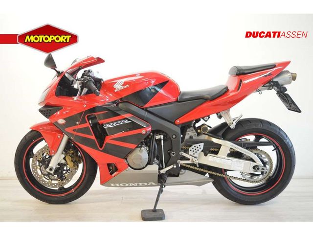 honda - cbr-600-rr