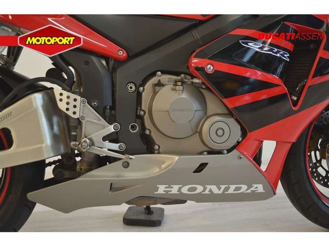honda - cbr-600-rr