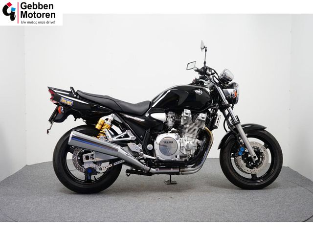 yamaha - xjr-1300