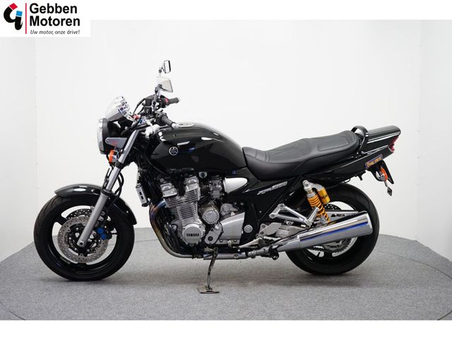 yamaha - xjr-1300