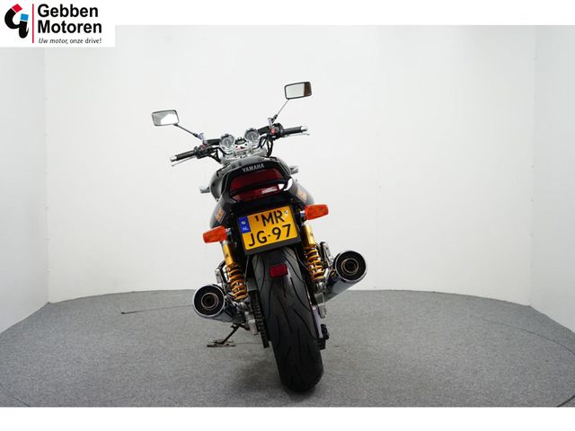 yamaha - xjr-1300