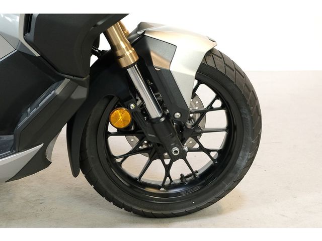 honda - adv-350