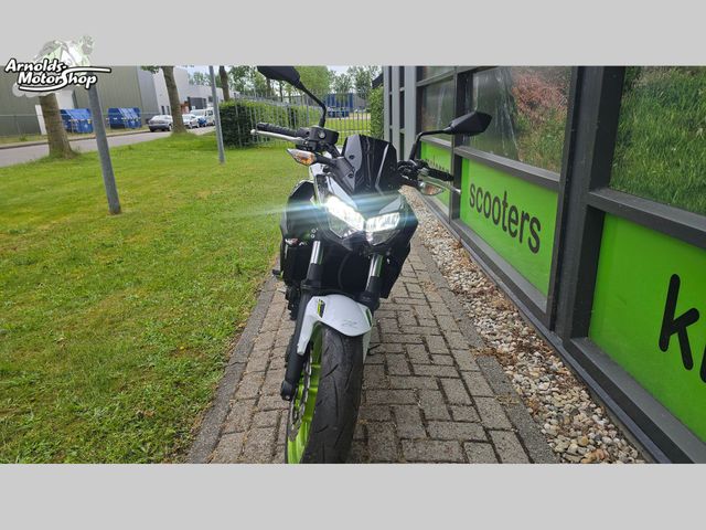 kawasaki - z650