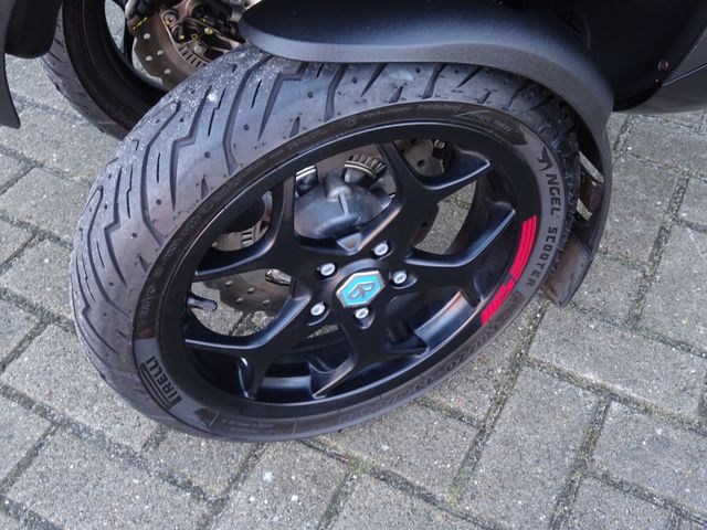 piaggio - mp3-500-sport-hpe-abs-asr