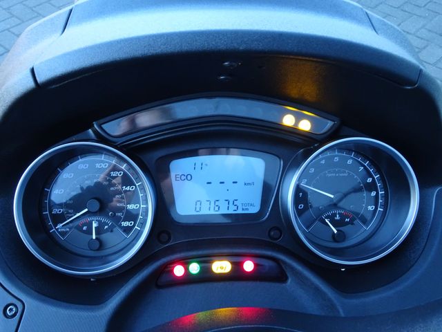 piaggio - mp3-500-sport-hpe-abs-asr