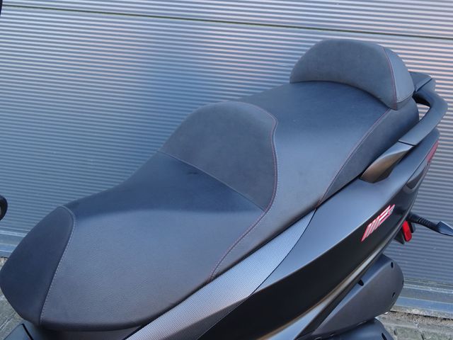 piaggio - mp3-500-sport-hpe-abs-asr