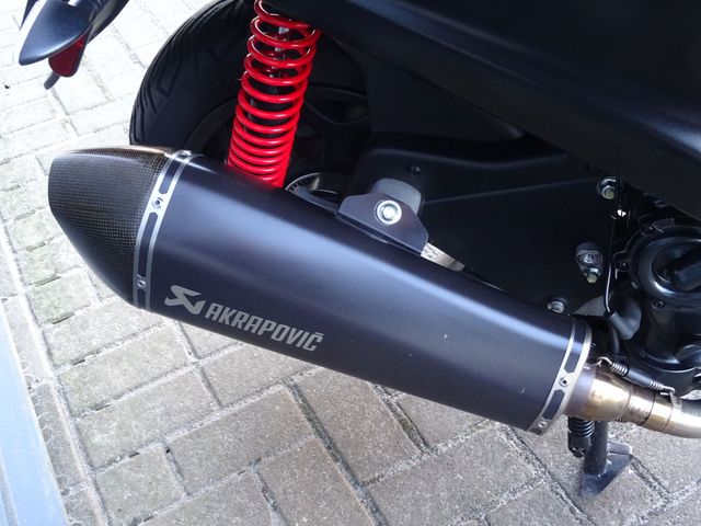 piaggio - mp3-500-sport-hpe-abs-asr