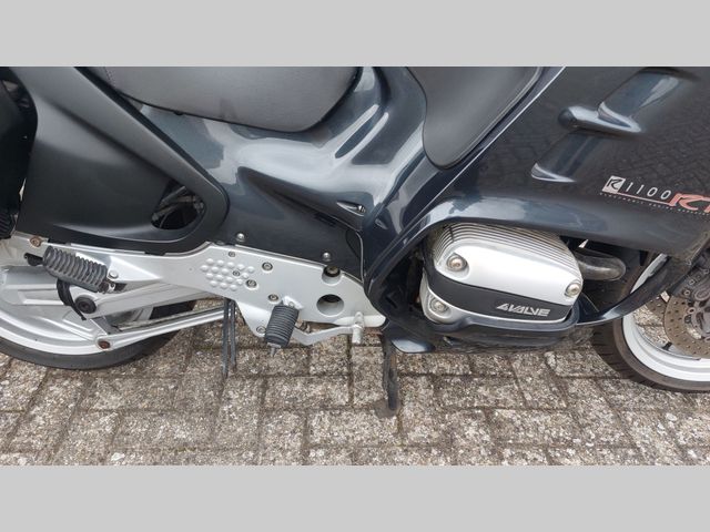 bmw - r-1100-rt