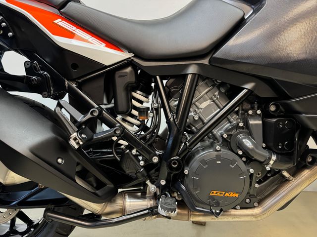 ktm - 1290-super-adventure-s