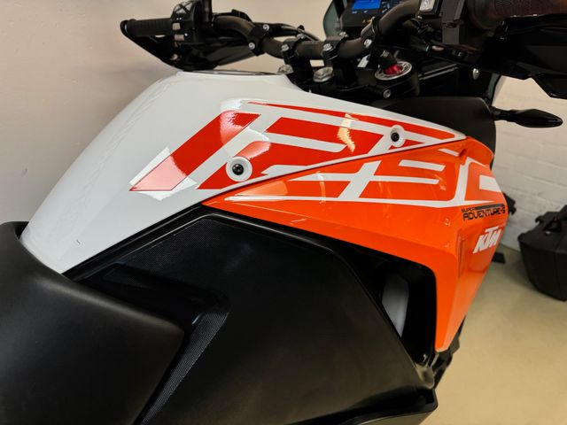 ktm - 1290-super-adventure-s