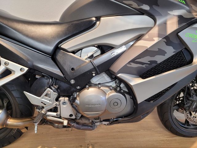 honda - vfr-800-x-crossrunner-abs