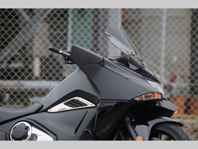 honda - nm4-vultus