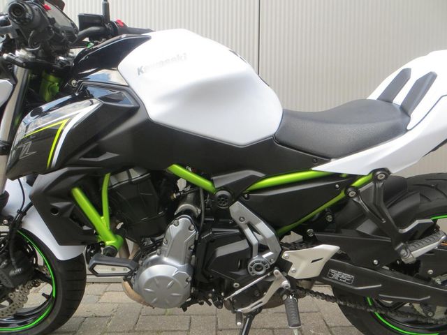 kawasaki - z650-performance