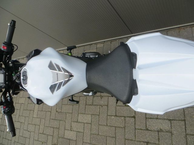 kawasaki - z650-performance