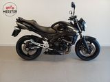 SUZUKI GSR 600