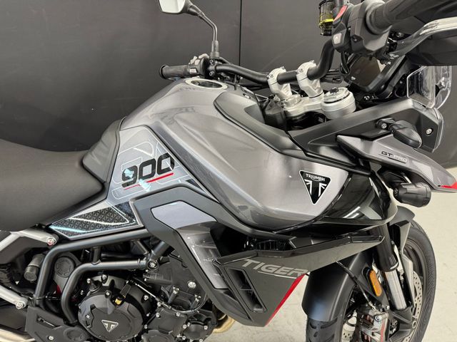 triumph - tiger-900-gt-pro