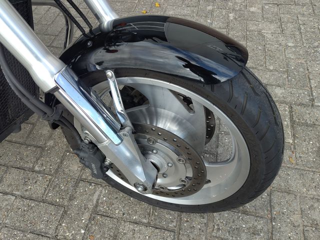 honda - vtx-1800