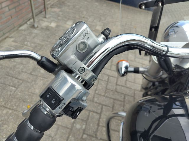 honda - vtx-1800