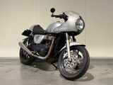 TRIUMPH STREET TWIN
