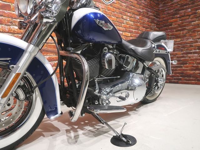 harley-davidson - softail-deluxe-flstn