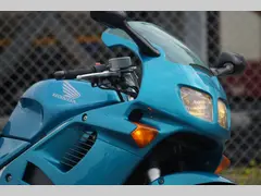 Honda VFR 750 F 1995 occasion – foto 4 van 19
