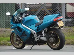 Honda VFR 750 F 1995 occasion – foto 9 van 19