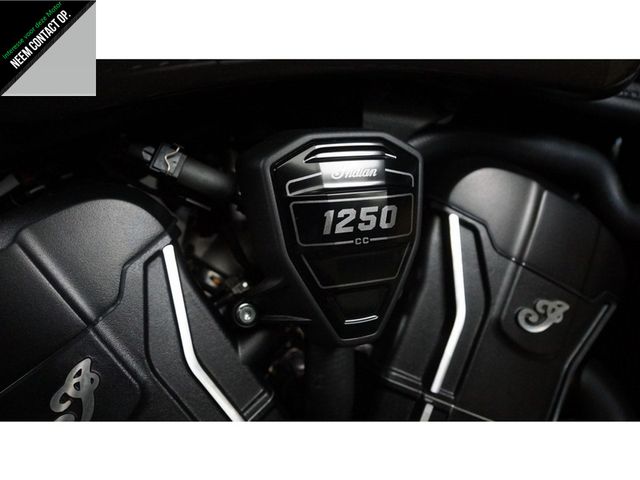 indian - scout-bobber-limited-tech