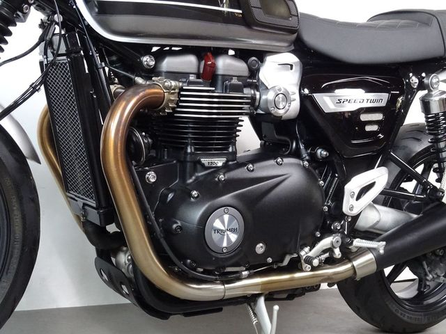 triumph - speed-twin-1200