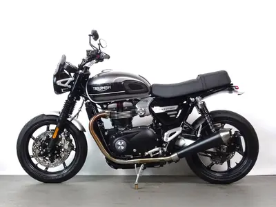 TRIUMPH SPEED TWIN 1200 – foto 2