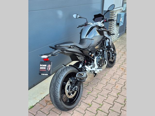 bmw - f-900-r