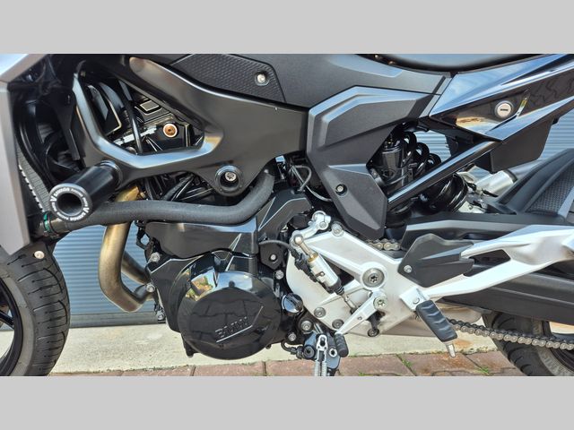 bmw - f-900-r