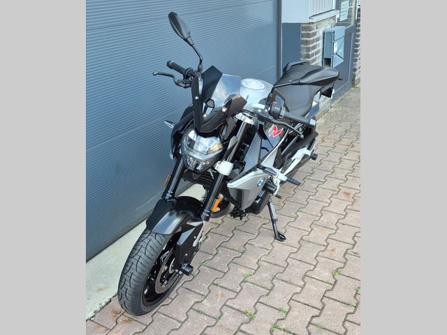 bmw - f-900-r